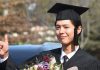 Park Bo Gum se gradua de la Universidad de Myongji